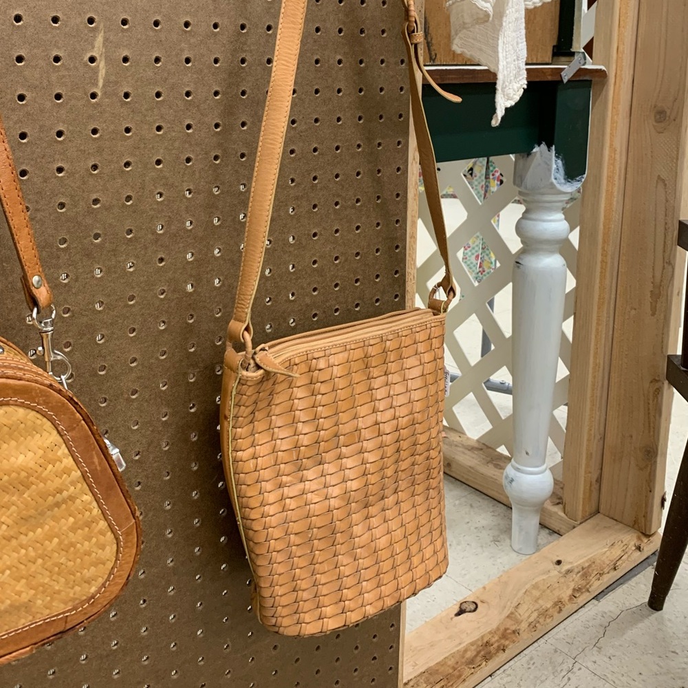 Fossil Leather Weave Purse